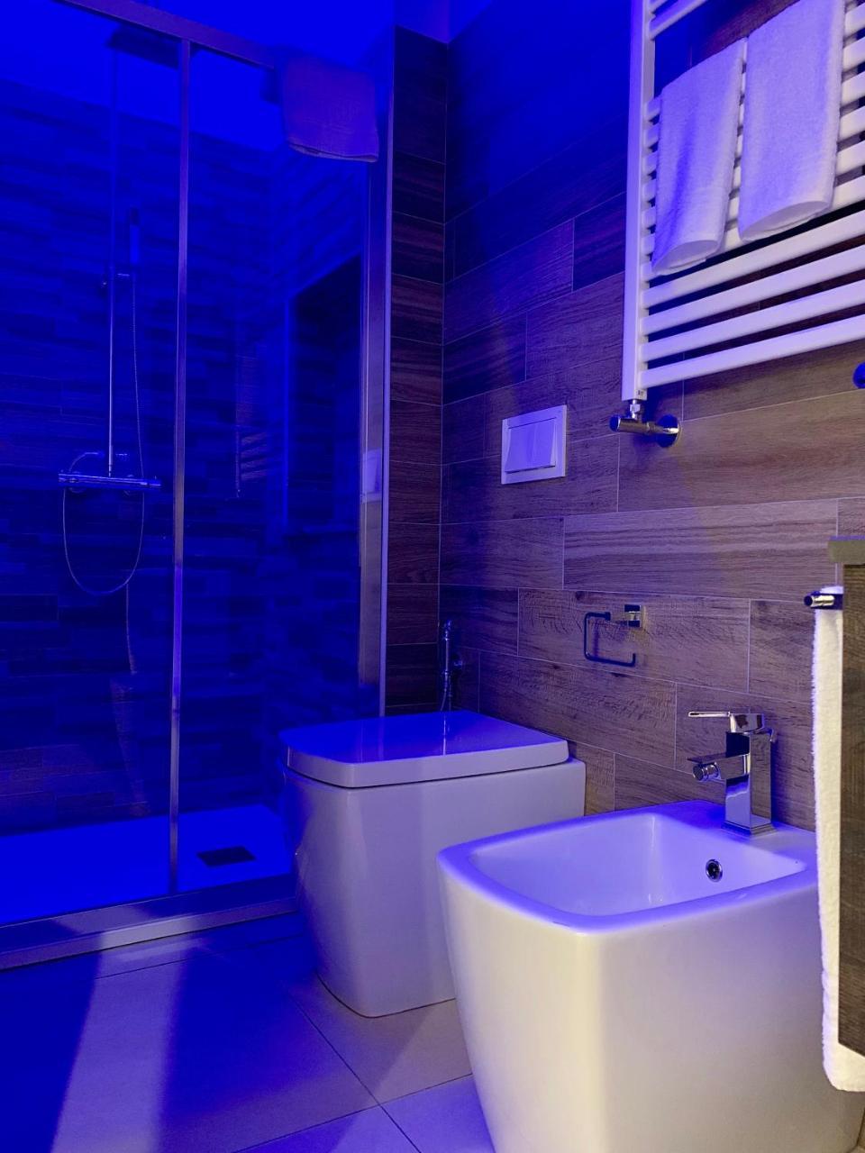 Napoli Squares Suites Extérieur photo