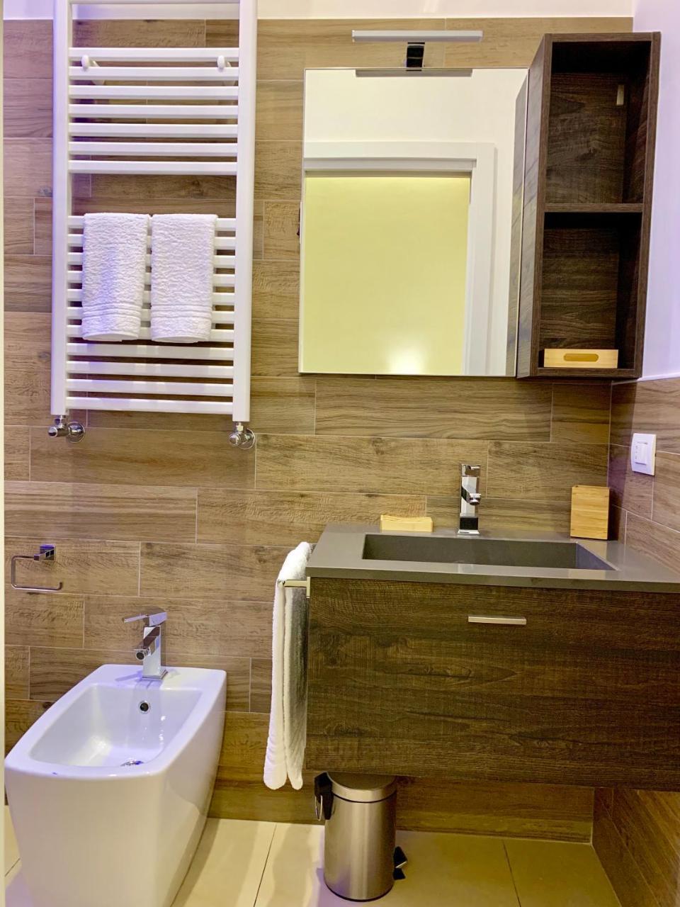 Napoli Squares Suites Extérieur photo
