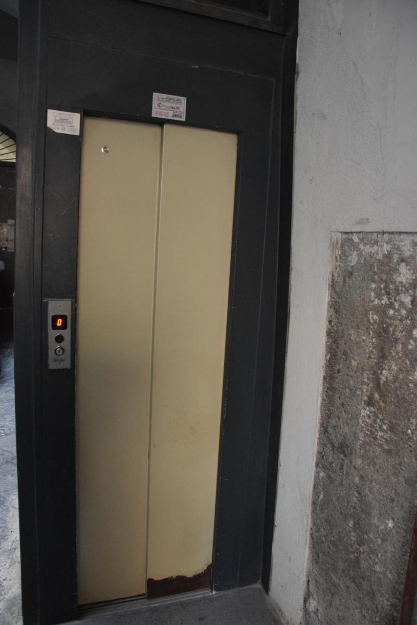 Napoli Squares Suites Extérieur photo
