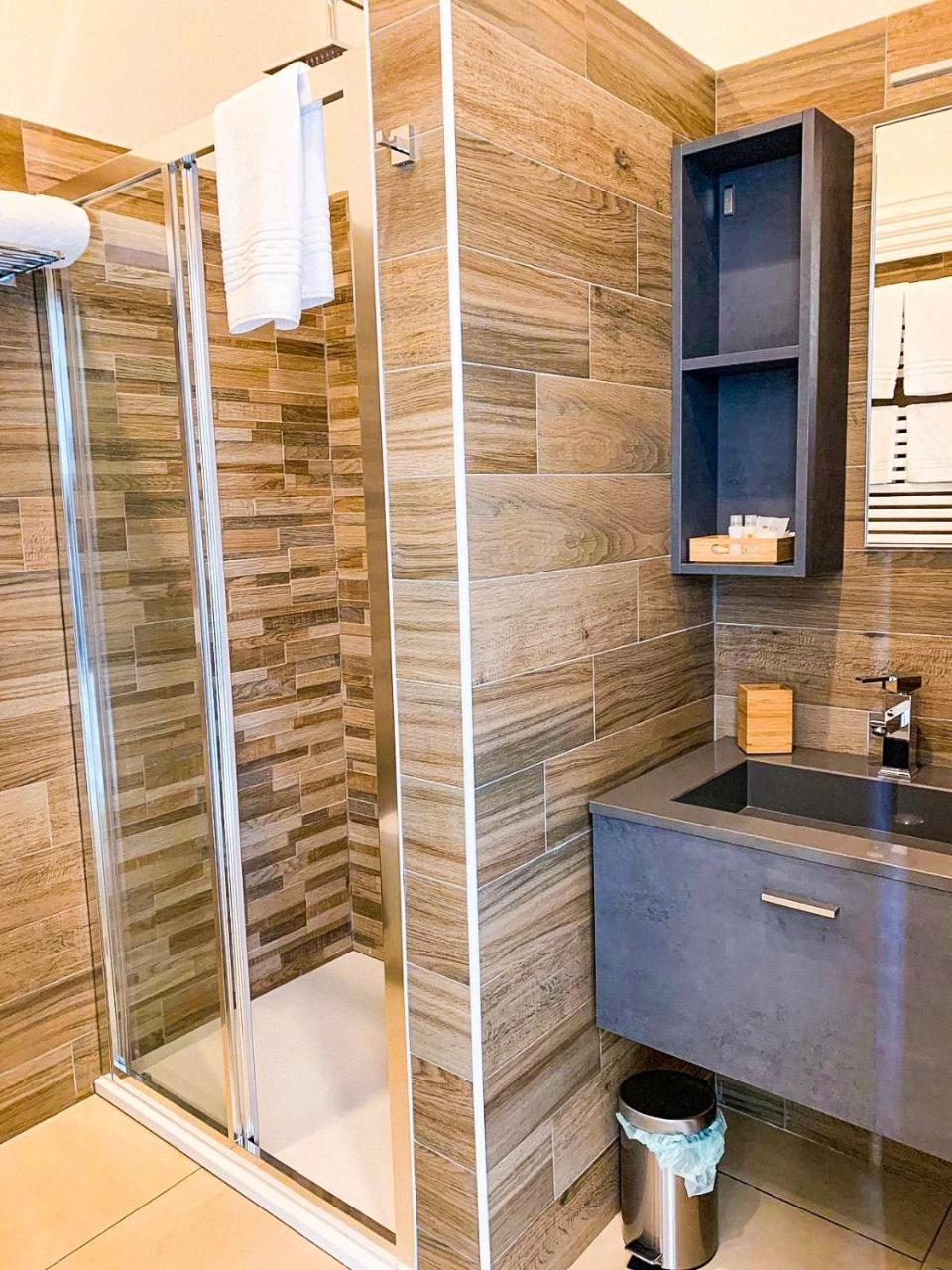 Napoli Squares Suites Extérieur photo