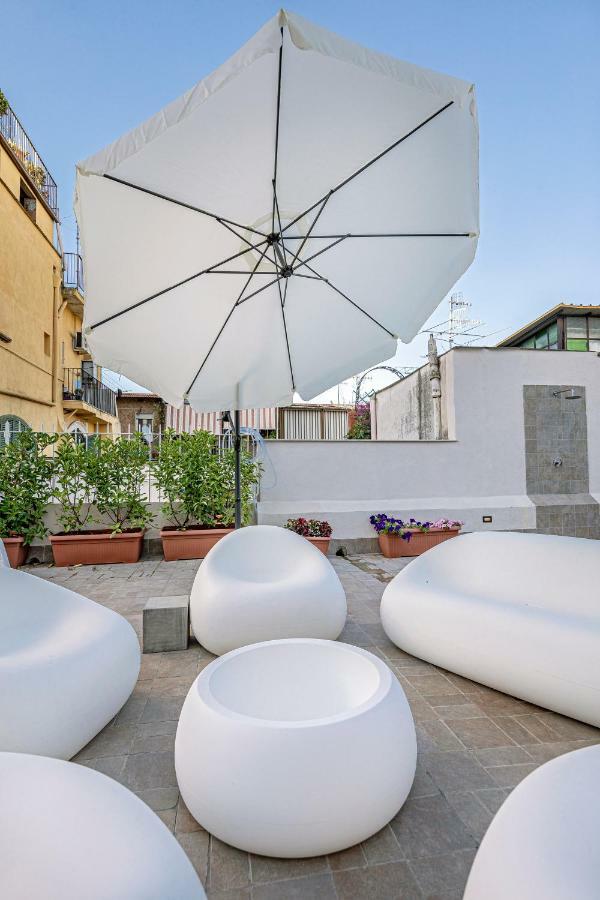 Napoli Squares Suites Extérieur photo